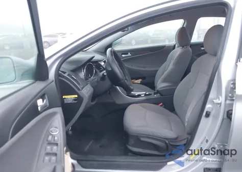 2014 Hyundai Sonata Gls z USA, uszkodzony, nr VIN 5NPEB4AC9EH940923